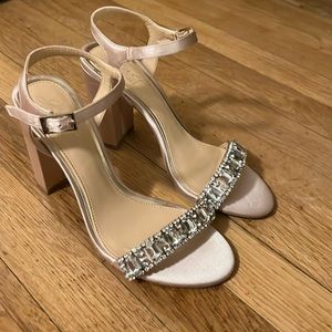 Jewel by Badgley Mischka heels